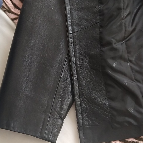 East 5th Black Genuine Leather Jacket - Picture 5 of 8